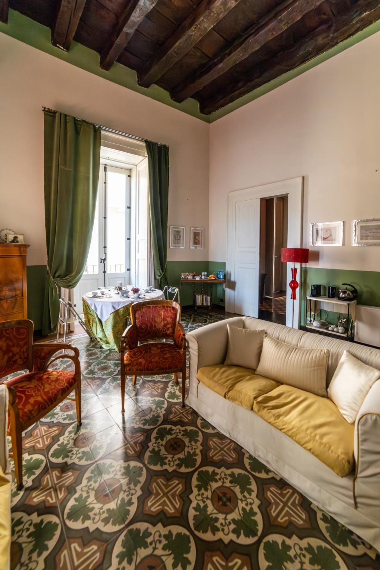 Dimora Storica Giostra Vecchia - Palazzo Grisolia 1809 Cosenza Exterior foto